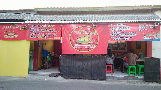 Mie Ayam Level - Shanum'99 Puspogiwang
