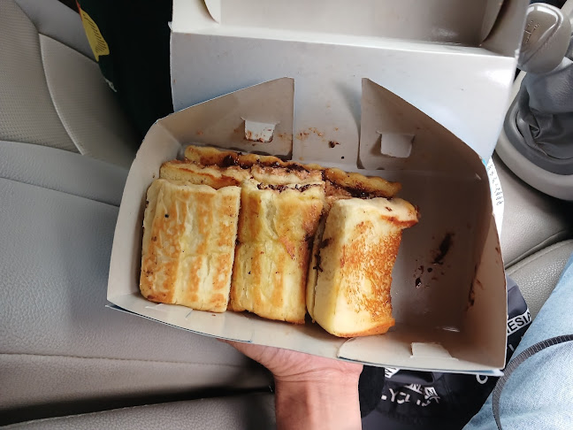 Roti Bumbu-Bakar Cari Rasa