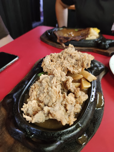 MAMOO Steak & Chicken Grill