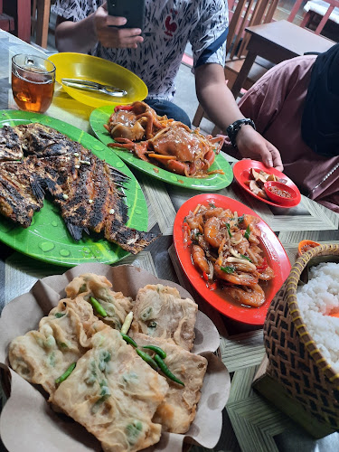 Opinii despre Pondok bahari 2 în Kab. Tasikmalaya - Gastronomi dan perhotelan