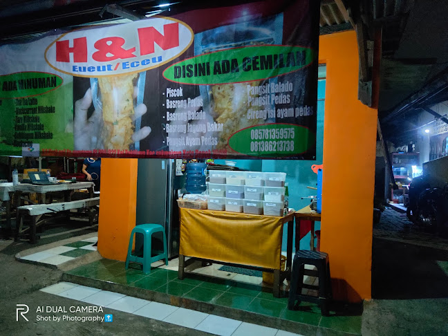 Opinii despre Kedai H&N_eceu în Kota Depok - Gastronomi dan perhotelan
