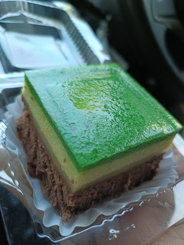 Jl. Andi Djemma No.130, Banta-Bantaeng, Kec. Rappocini, Kota Makassar, Sulawesi Selatan 90222