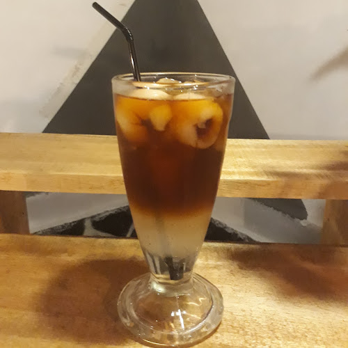 Opinii despre BACCOLOGY CAFE în Kota Bandung - Gastronomi dan perhotelan