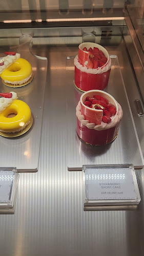 Opinii despre SBCo (Surabaya Baking Company) în Surabaya - Gastronomi dan perhotelan