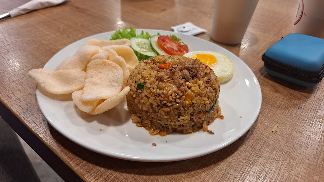 Opinii despre Loko Cafe - Semarang Tawang în Kota Semarang - Gastronomi dan perhotelan