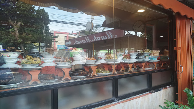 Rumah Makan Masakan Padang Murah Meriah - Kota Palembang
