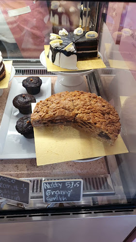 Mister & Misses Cakes - Gastronomi dan perhotelan