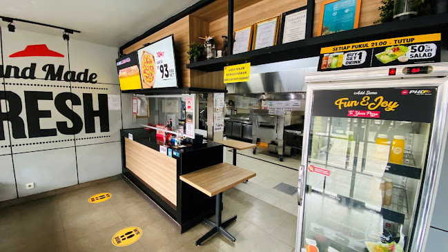 Opinii despre Pizza Hut Delivery - PHD Indonesia în Kota Tangerang - Gastronomi dan perhotelan