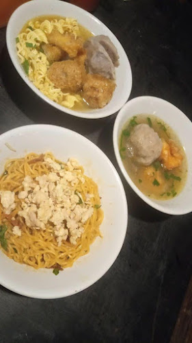 Comentarii opinii despre Waroeng Ni'iS