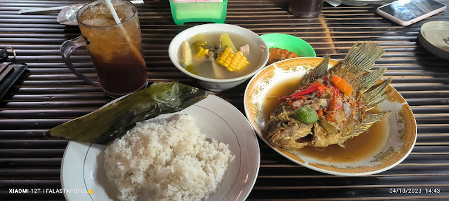 Rumah Makan Khas Betawi Babeh Sadeli