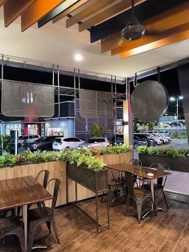 Opinii despre Solaria - Flobamora Mall Kupang în Kota Kupang - Gastronomi dan perhotelan