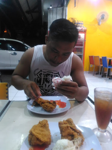 Comentarii opinii despre JFC Jaya Fried Chicken