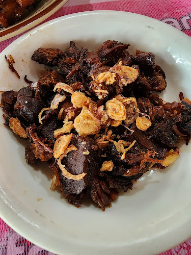 Opinii despre Warung Brongkos Handayani în Kota Yogyakarta - Gastronomi dan perhotelan