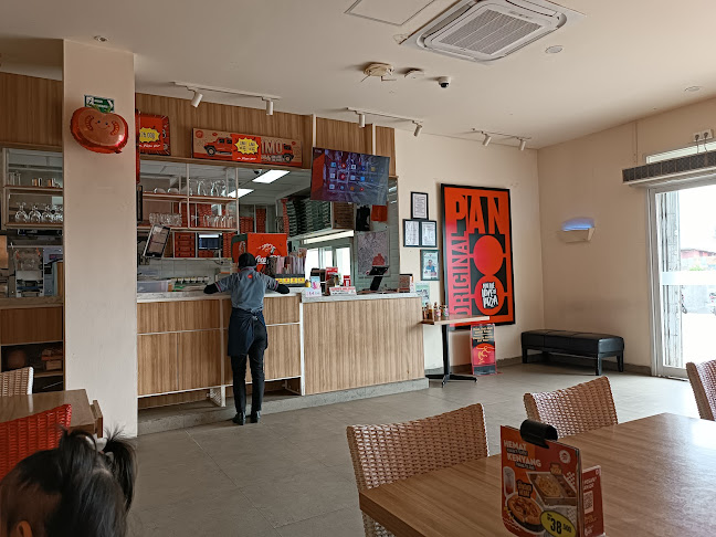 Comentarii opinii despre Pizza Hut Restoran