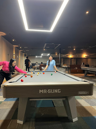 Opinii despre Rest Coffee Eat, Play & Relax în Kota Madiun - Gastronomi dan perhotelan