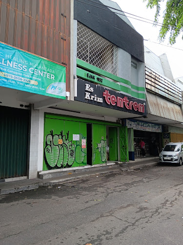 Jl. Jend. Urip Sumoharjo No.93, Kepatihan Wetan, Kec. Jebres, Kota Surakarta, Jawa Tengah 57129
