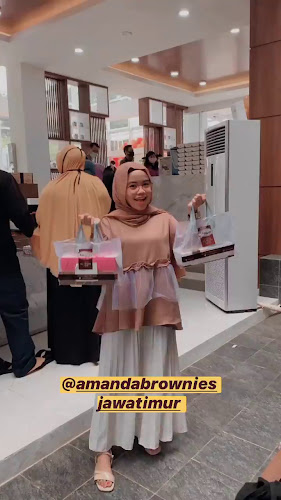 Comentarii opinii despre Amanda Brownies Diponegoro