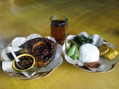 Warung Nasi RT Raos Tuang
