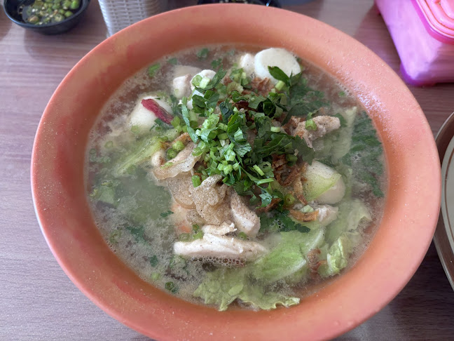 Opinii despre Sop Ikan Aliang în Kota Batam - Gastronomi dan perhotelan