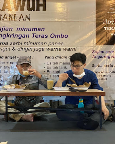 Comentarii opinii despre Angkringan TERAS OMBO