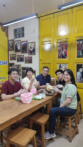 Durian Acin Bandung - Gastronomi dan perhotelan