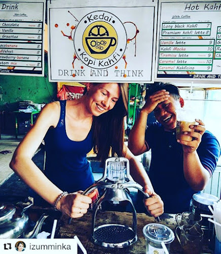 Kedai Kopi Kahfi - Gastronomi dan perhotelan