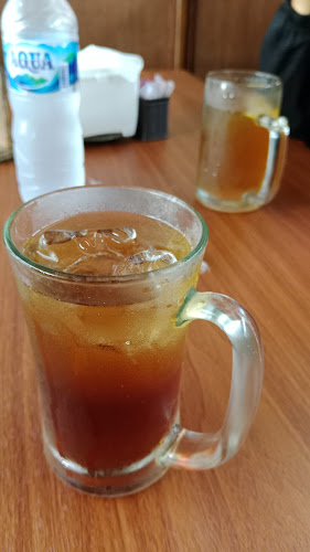 President Lesehan 1 - Gastronomi dan perhotelan