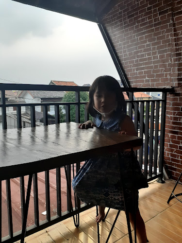 Kedai kavelia - Gastronomi dan perhotelan