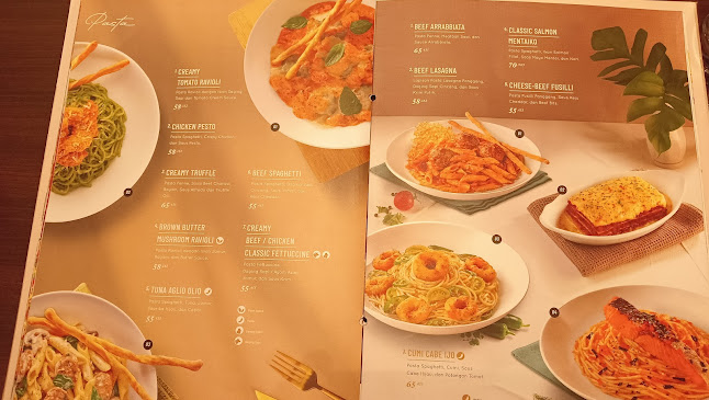 Opinii despre Pizza Hut Ristorante în Kota Tangerang Selatan - Gastronomi dan perhotelan