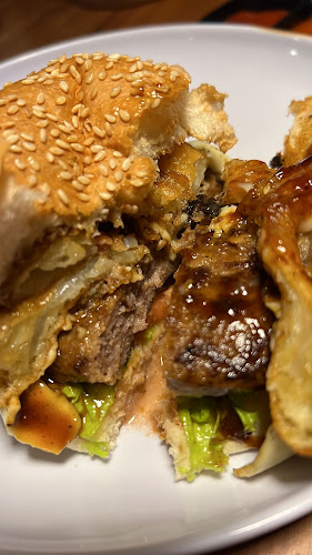 Comentarii opinii despre Mighty Melt Burger House