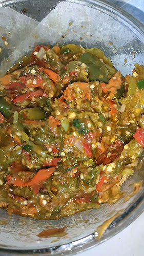 Opinii despre Ayam Geprek Hitz Makassar în Kota Makassar - Gastronomi dan perhotelan