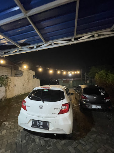 ngewarkop mojokerto - Gastronomi dan perhotelan