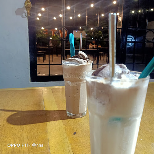 Well The Food ( WTF Cafe ) - Gastronomi dan perhotelan