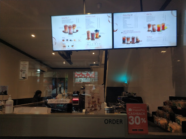 Opinii despre Kopi Kenangan - Ruko Poris în Kota Tangerang - Gastronomi dan perhotelan