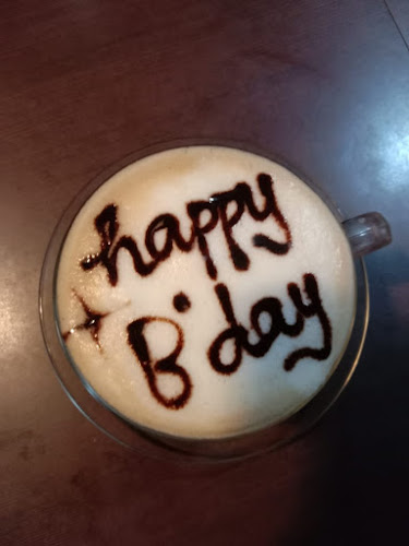 Opinii despre Gelavian's Coffe Shop în Kota Batam - Gastronomi dan perhotelan