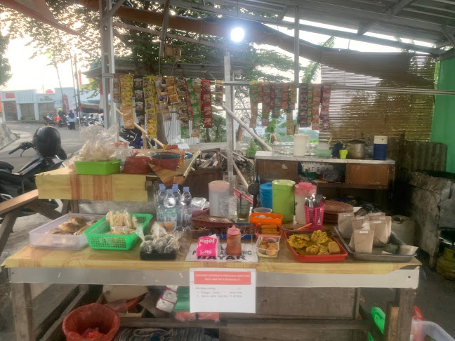 Comentarii opinii despre Angkringan Pak Sul