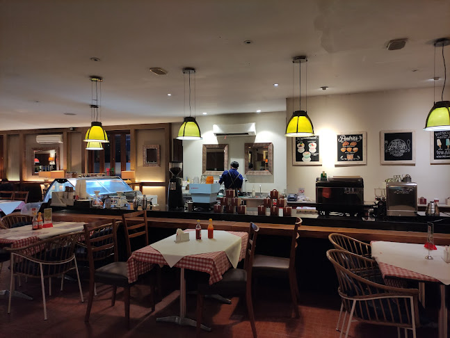 Comentarii opinii despre BONCAFE KUPANG INDAH