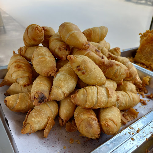 Opinii despre Aneka Gorengan Bang Toyib în Kota Depok - Gastronomi dan perhotelan