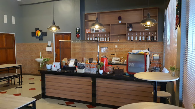 Opinii despre D'Corner Coffe PalangkaRaya în Kota Palangka Raya - Gastronomi dan perhotelan