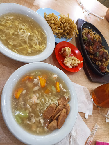 Jl. R. M. Said No.30, Ketelan, Kec. Banjarsari, Kota Surakarta, Jawa Tengah 57131