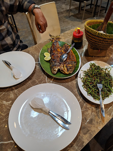 Pondok Cafe & Resto - Gastronomi dan perhotelan