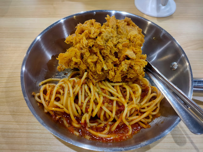 FISH STREAT PEKANBARU - Gastronomi dan perhotelan