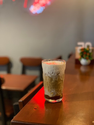 Moluccas Coffee & Eatery Ternate - Gastronomi dan perhotelan