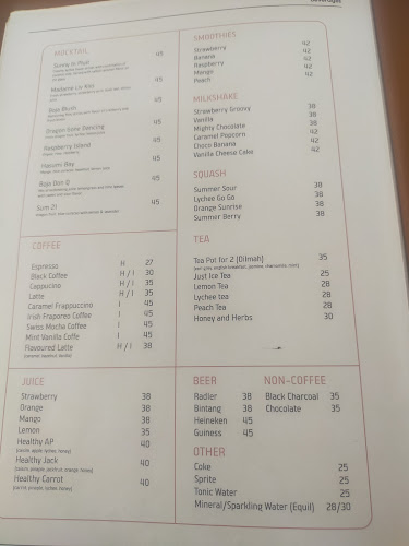 Sumatra, Jl. Sumatera No.21, Braga, Kec. Sumur Bandung, Kota Bandung, Jawa Barat 40111