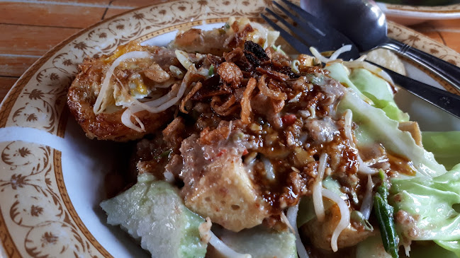 Tahu Gimbal Setahun Puspogiwang - Kota Semarang