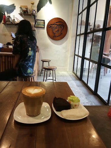 Opinii despre Tukang Kopi în Kota Denpasar - Gastronomi dan perhotelan