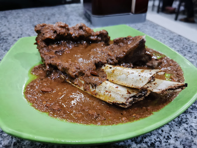 Opinii despre Konro Bakar Makassar în Kota Makassar - Gastronomi dan perhotelan