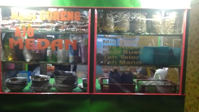 Opinii despre Warkop AJO MEDAN în Kota Sungai Penuh - Gastronomi dan perhotelan