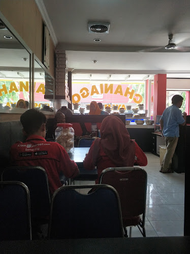 Opinii despre RM Padang Chaniago în Kota Semarang - Gastronomi dan perhotelan