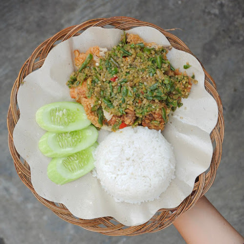 Ayam Geprek Master Wayame